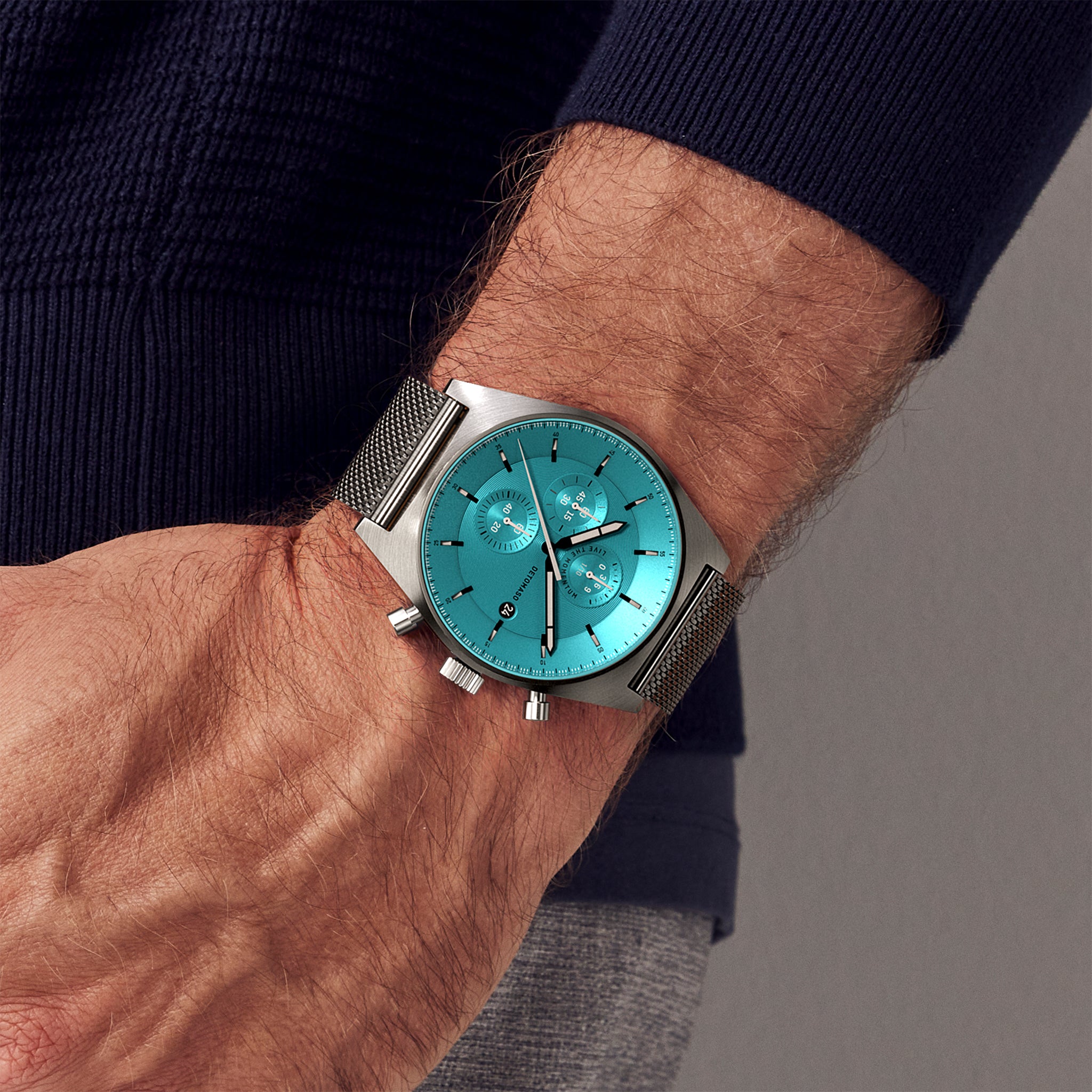 D10 CHRONO MINTY BLUE - Mesh Silver Brushed - Detomaso Watches