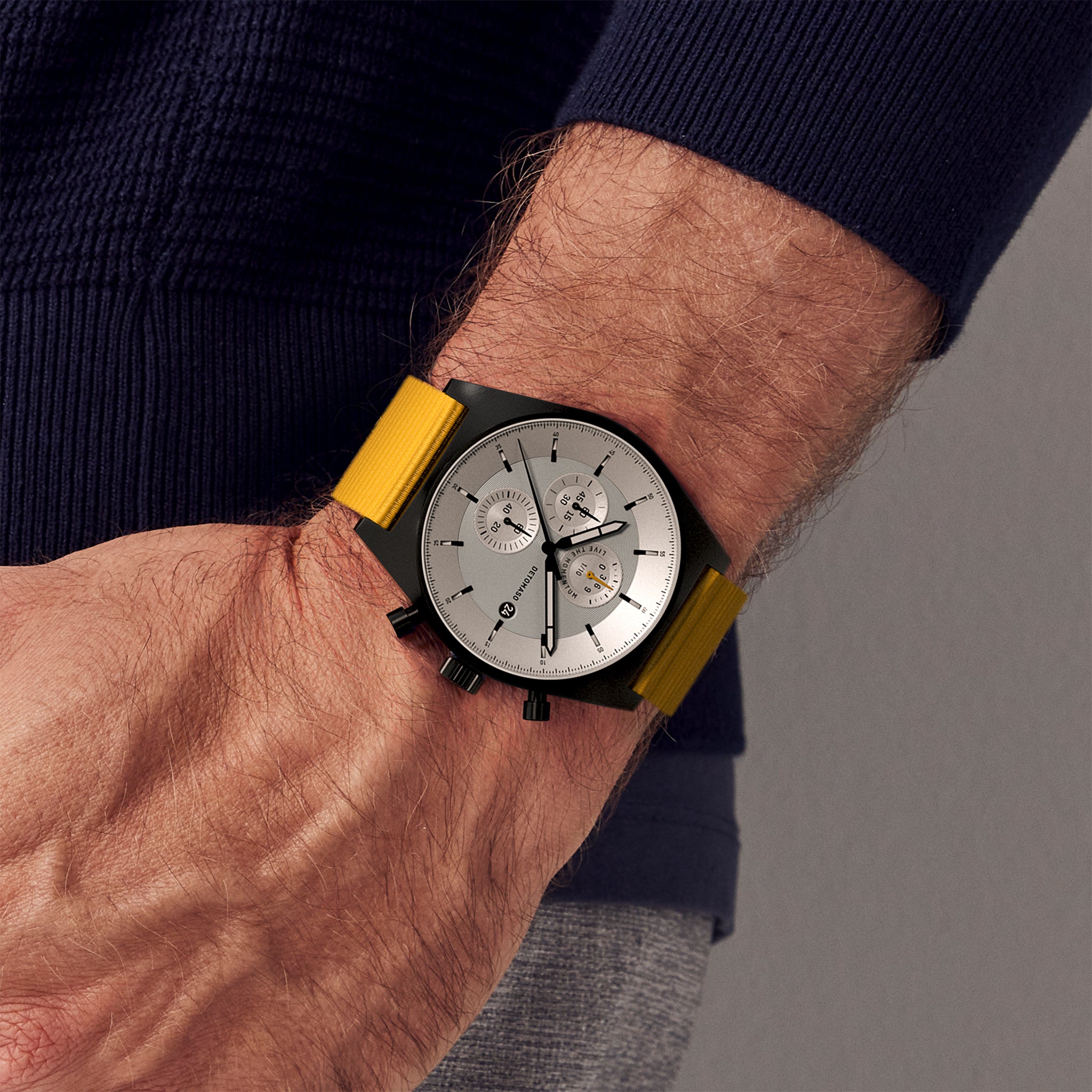D10 CHRONO BLACK WHITE - Ocean Plastic Yellow Woven - Detomaso Watches