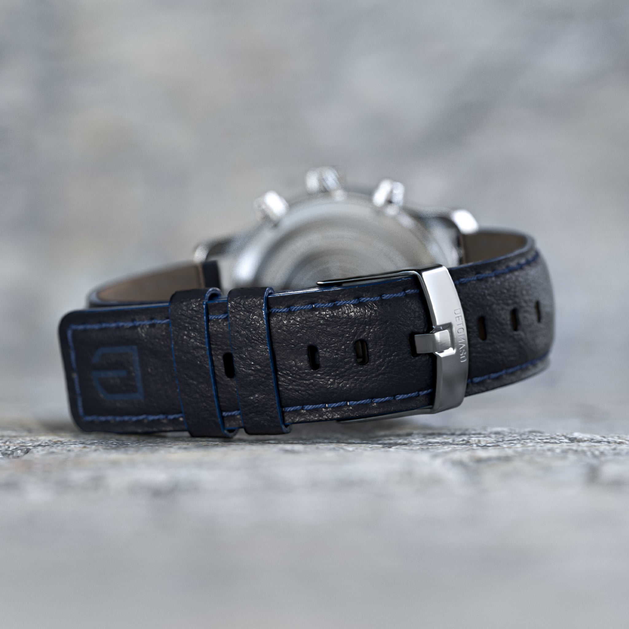 Venture Chronograph Limited Edition – White Blue