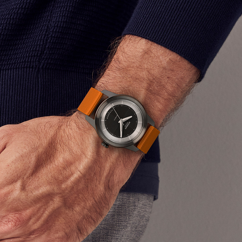 CLASSIC AUTOMATIC SLATE BLACK - Ocean Plastic Orange Woven - Detomaso Watches