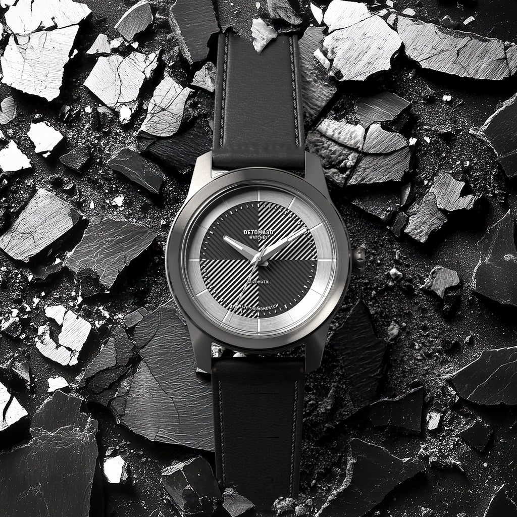 CLASSIC AUTOMATIC SLATE BLACK - Vegan Apple Leather Black Smooth - Detomaso Watches
