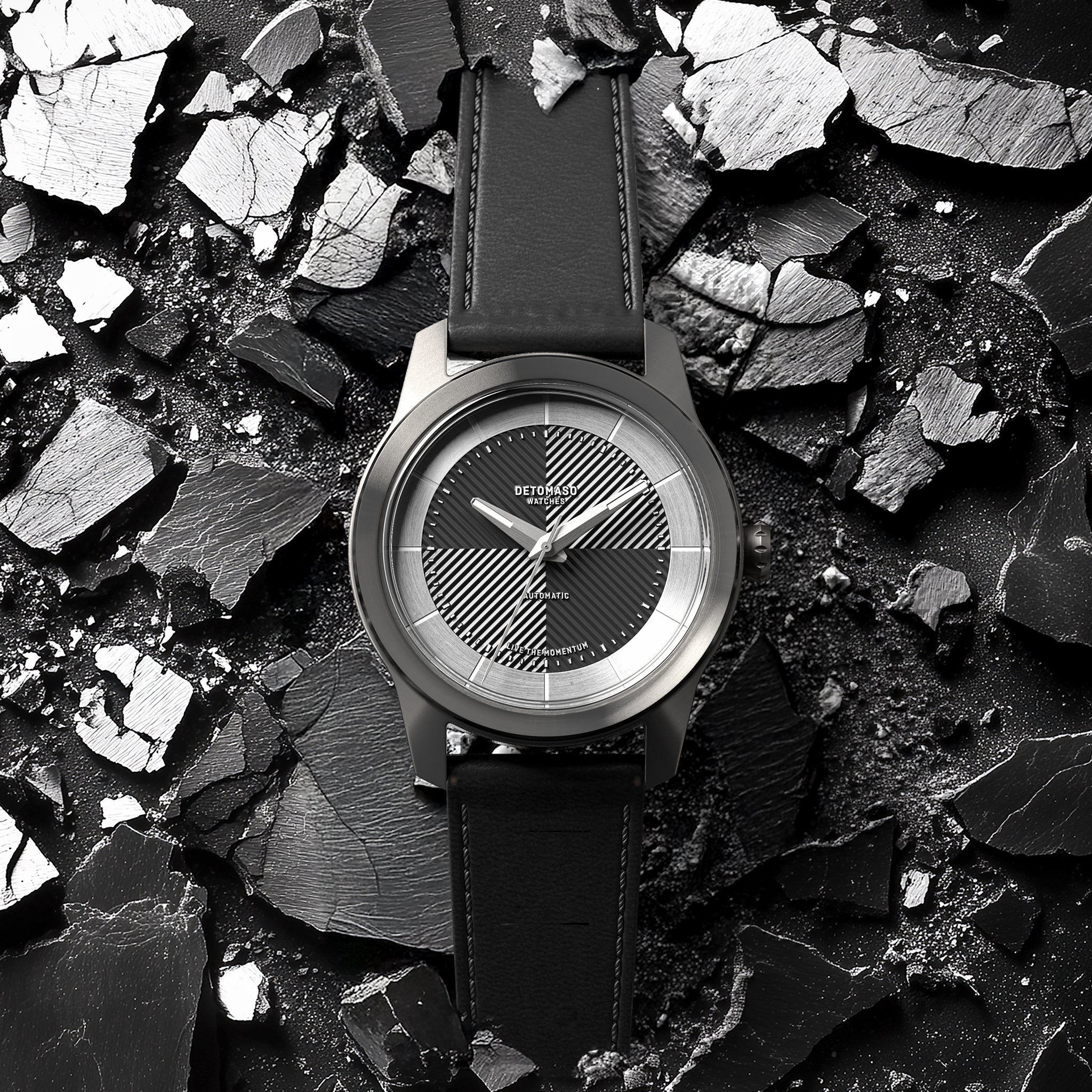 CLASSIC AUTOMATIC SLATE BLACK - Vegan Apple Leather Black Smooth - Detomaso Watches