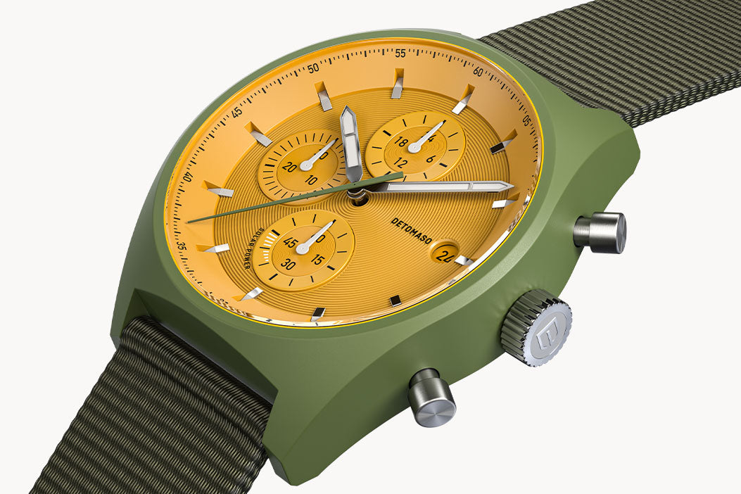 D10 Chronograph Solar – Olive Yellow